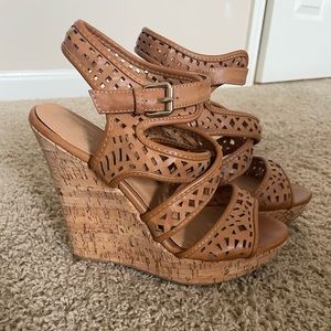 Size 8, WILD DIVA Lounge Brown Wedges